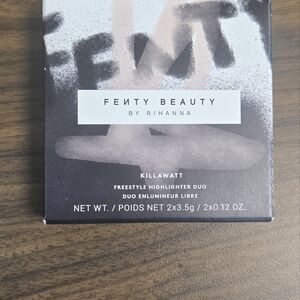 Fenty Beauty Killawatt Highlighter Duo in Black and White